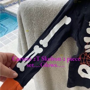 Carters 2 piece 2T skeleton outfit